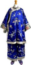 A Qing Chinese Han embroidered silk ensemble | late 19th Century