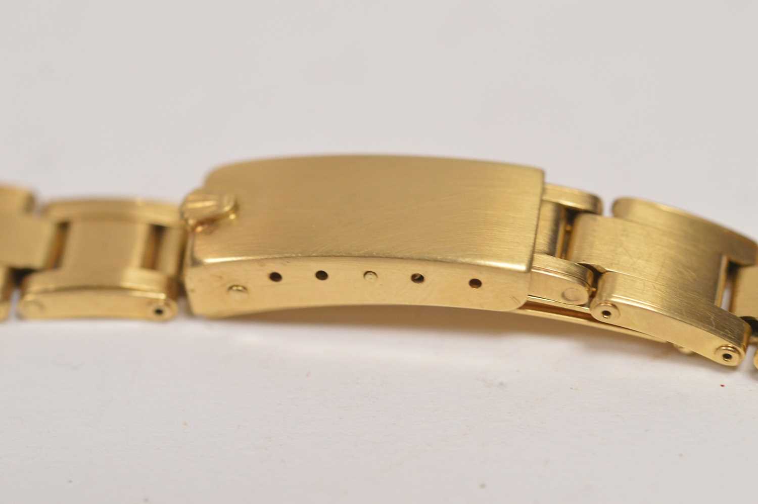 Rolex Oyster Perpetual: a lady's 18ct yellow gold automatic wristwatch - Image 5 of 9