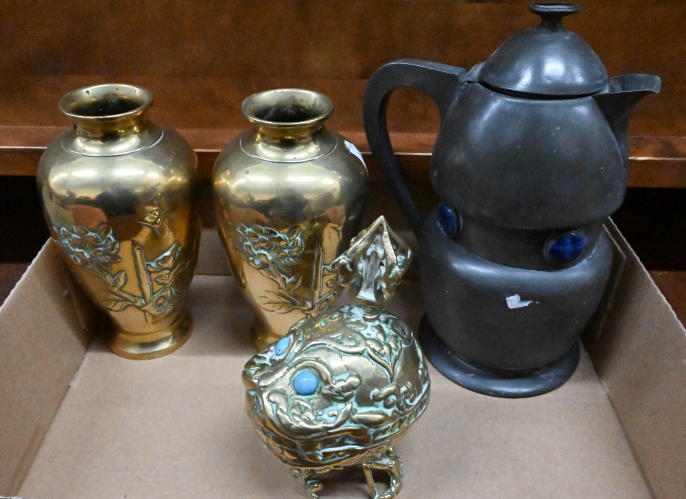 Art Nouveau pewter hot water jug, mounted with enamel bosses, 20 cm high to/w a brass box, cast as a