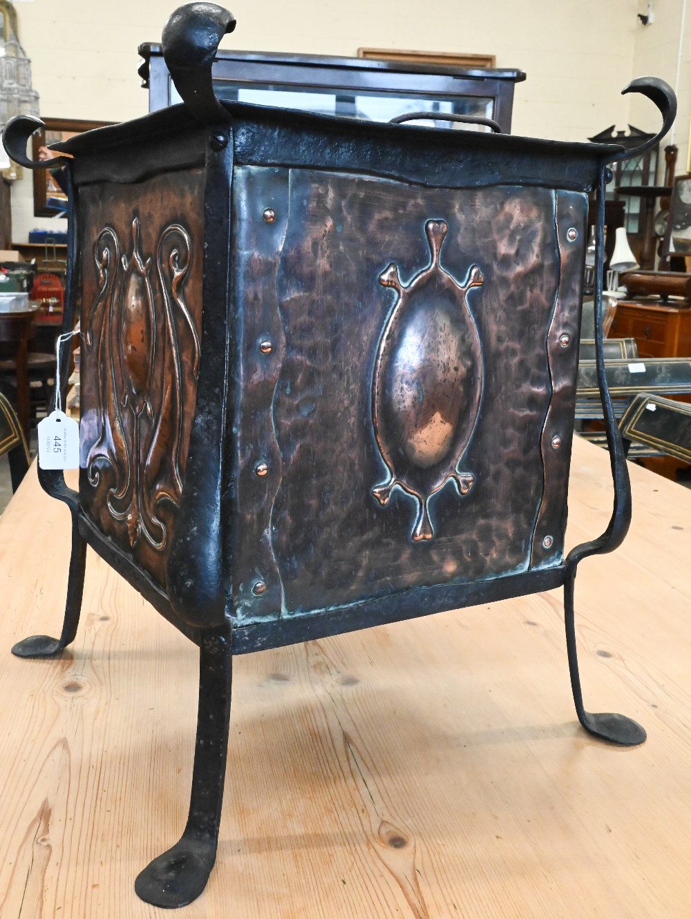 Late Victorian/Edwardian Art Nouveau wrought iron coal-bin with stylised floral-embossed copper - Image 5 of 6