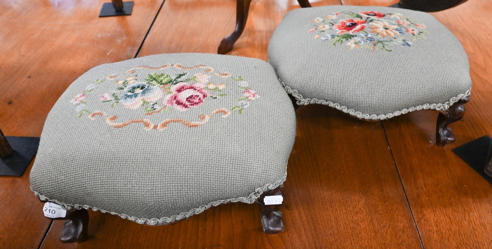 A pair of Victorian framed floral tapestry stools, 35 x 30 x 15 cm