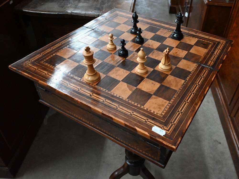 An Edwardian marquetry games/sewing table with chess board inlaid top enclosing fitted interior on - Image 5 of 5
