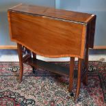 An antique crossbanded satinwood Sutherland table, 60 x 18 (76 open) x 63 cm h