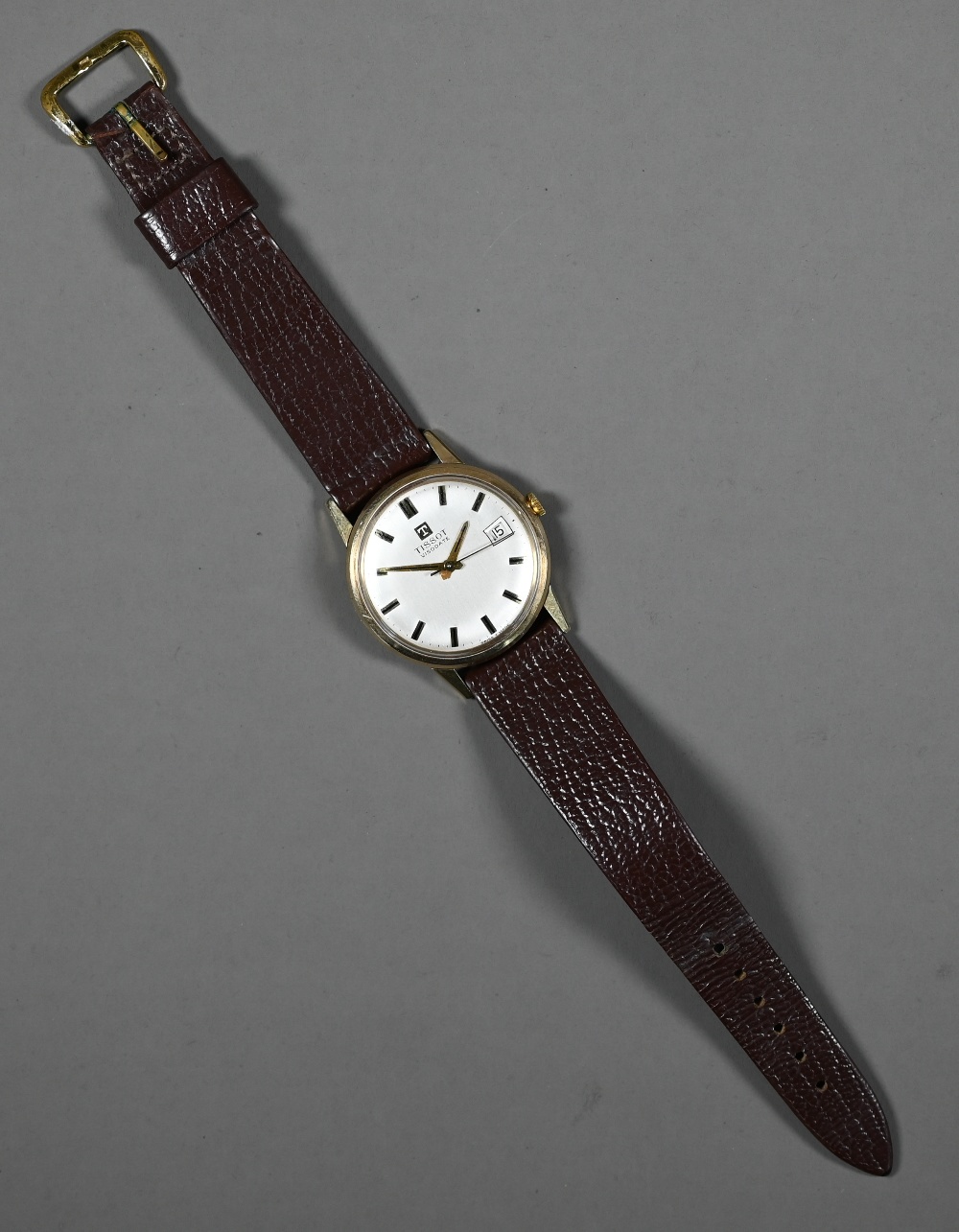 A vintage 9ct gold gents Tissot Visodate wristwatch, the calibre 172-1 movement no. 10777209 with 17 - Image 3 of 4