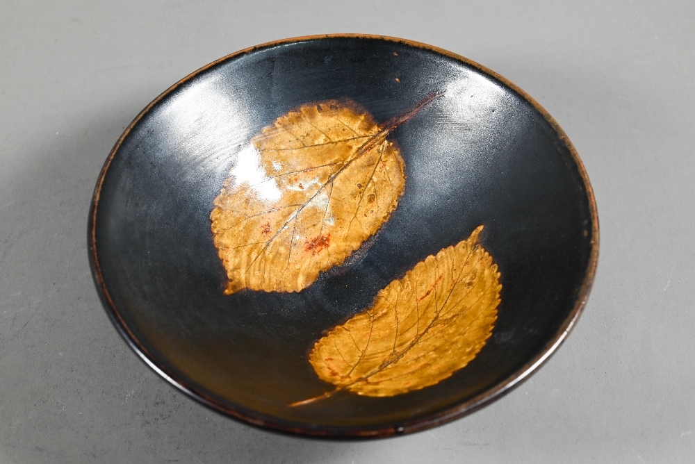 A Chinese Southern Song style Jizhou stoneware conical bowl, the interior with two leaf resists - Image 2 of 5