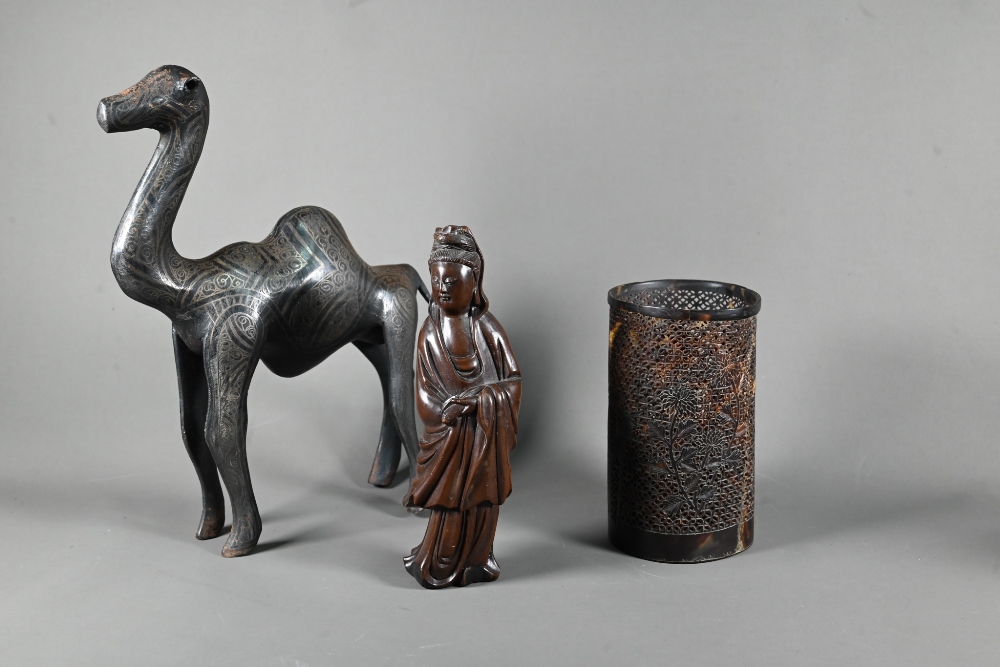 A small collection of Asian collectables including a Chinese silver Wang Hing bamboo design specimen - Image 2 of 17