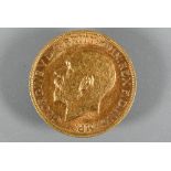 A George V gold sovereign, dated 1915