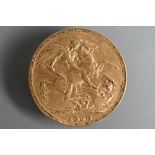A Victorian gold sovereign, dated 1890