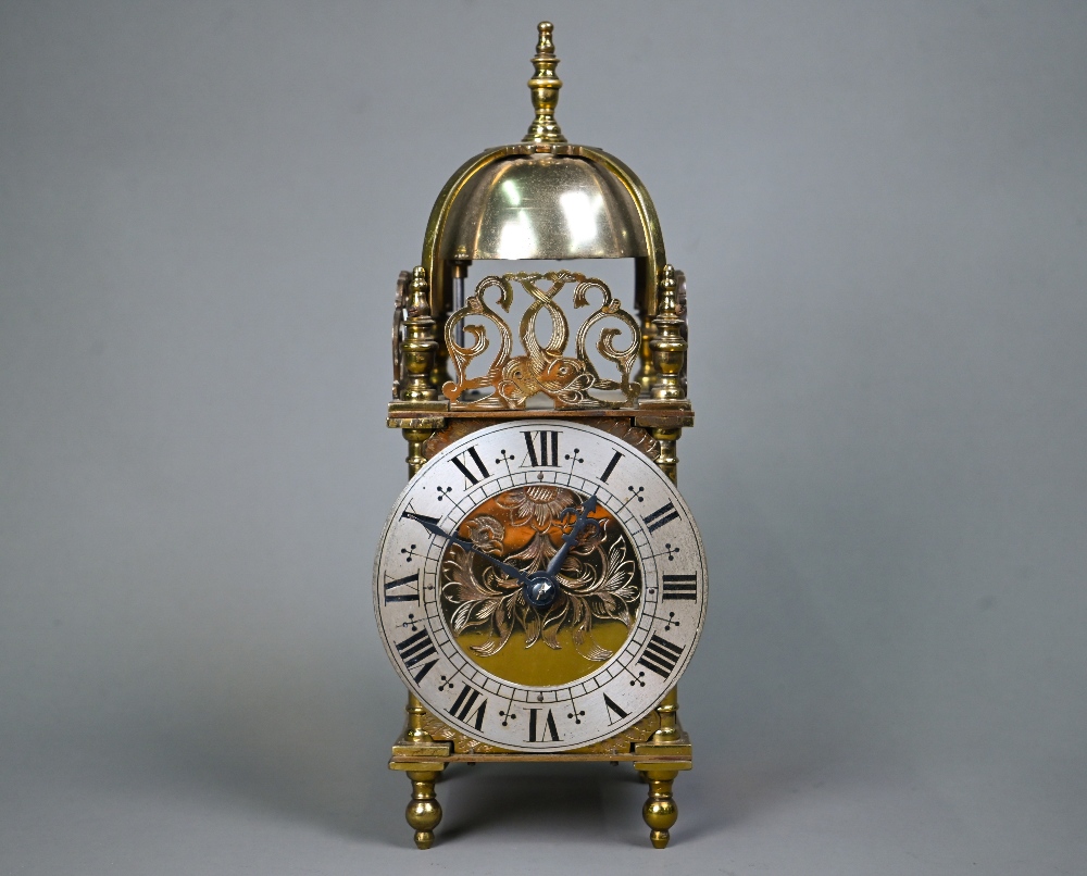 A contemporary miniature brass lantern clock, the 8-day movement striking the hours and half hours - Image 2 of 4