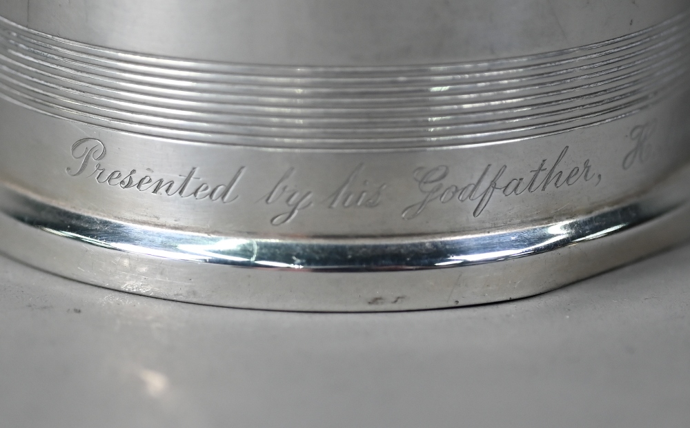 Silver Christening mug in the Georgian manner, of tapering form with reeded bands and scroll handle, - Image 4 of 6