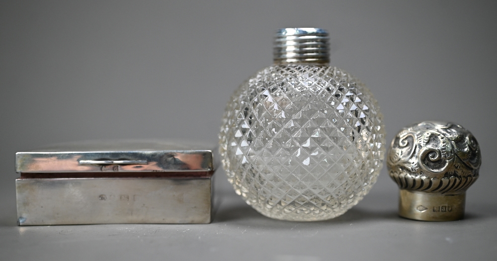 Victorian cut glass globular scent bottle with silver screw bun cover, London 1896, 11cm, to/w an - Image 4 of 5