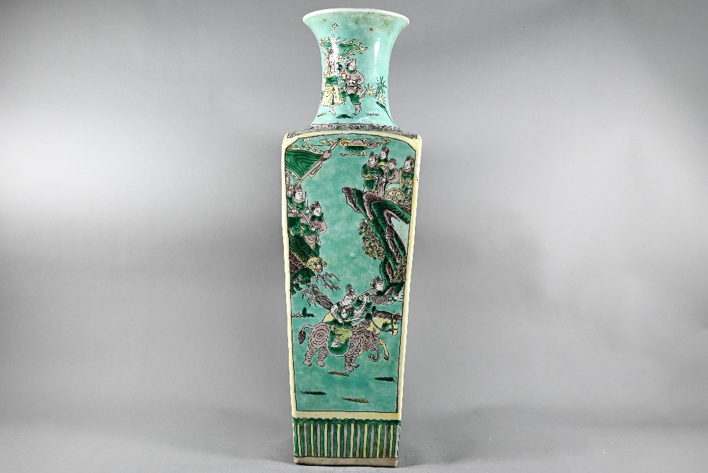 A late 19th or early 20th century Chinese famille verte vase with flared cylindrical neck rising - Image 4 of 14