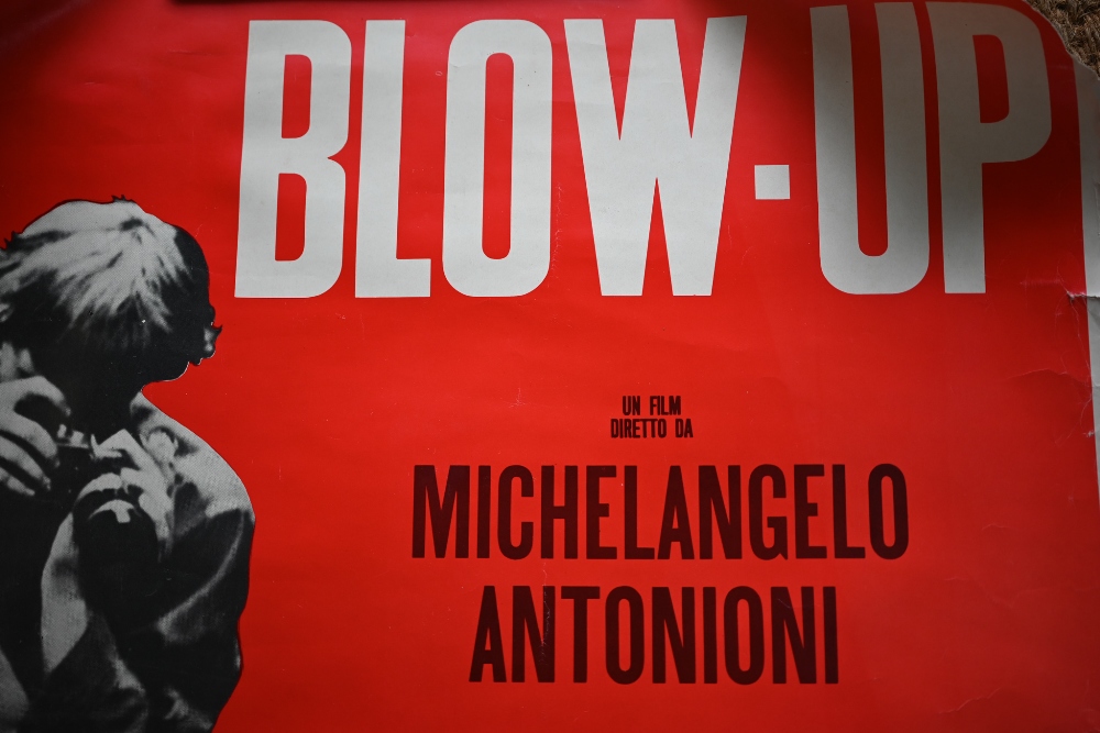 A vintage Italian film poster, 'Blow-Up' by Michelangelo Antonioni - Image 4 of 8