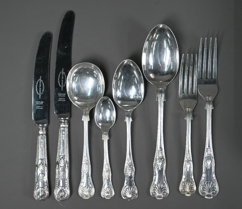 A canteen of Kings pattern silver flatware for eight settings, Viners, Sheffield 1958-63, - Image 6 of 7