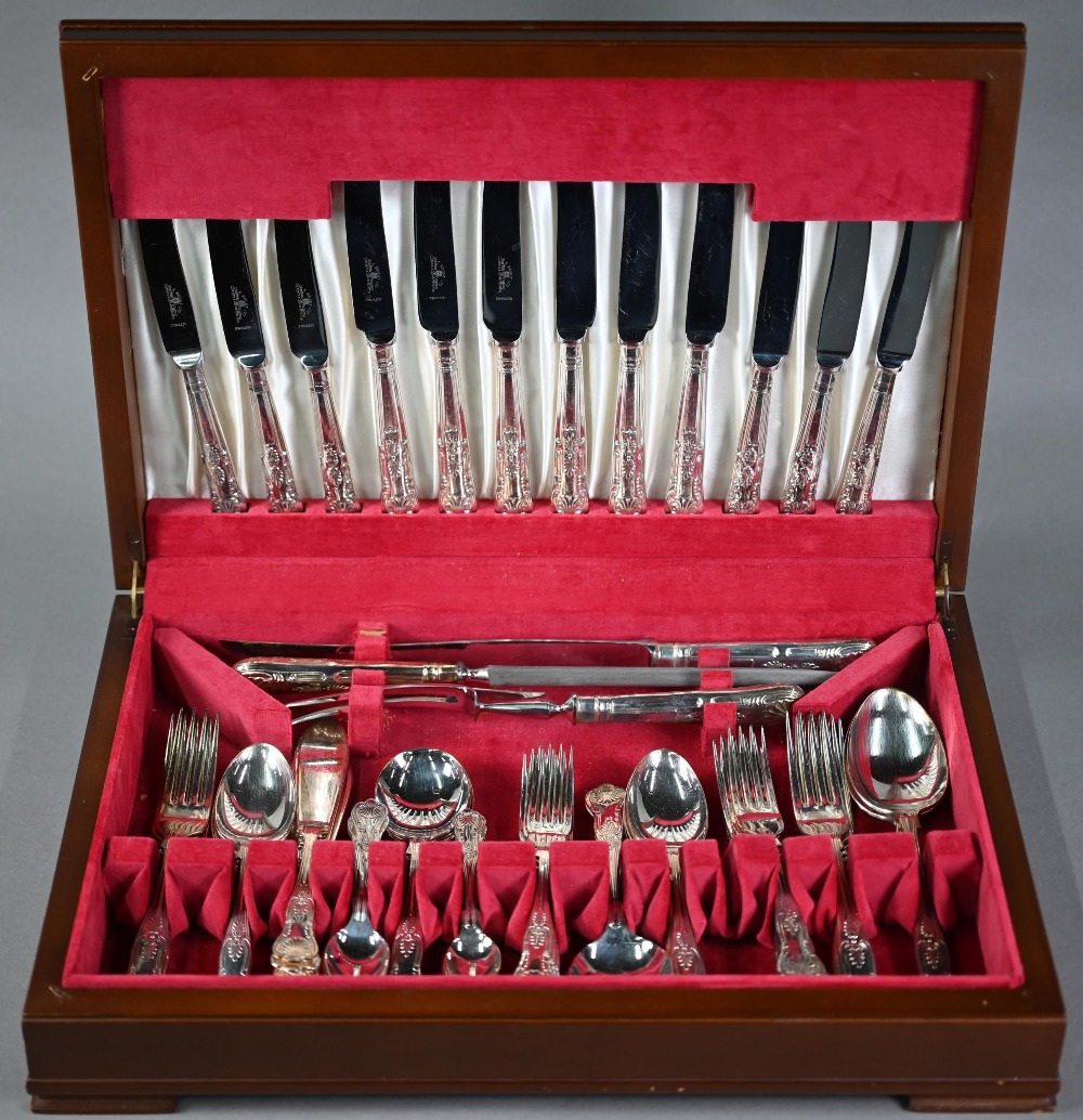 Canteen of epns Kings pattern flatware and cutlery for six settings, including carving set (little - Image 2 of 5