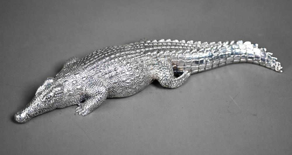 Patrick Mavros (Zimbabwe): a cast silver crocodile with well-detailed textures, London 1992, 9. - Image 2 of 5