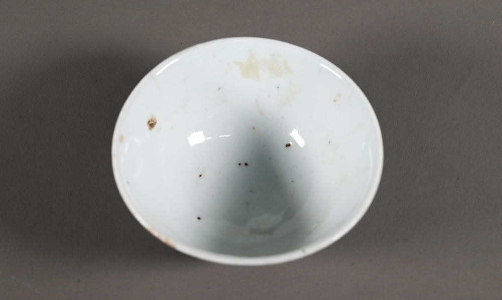 A Japanese Arita Imari teapot, milk jug and sugar bowl with Aoki Bothers marks, painted in - Image 17 of 25