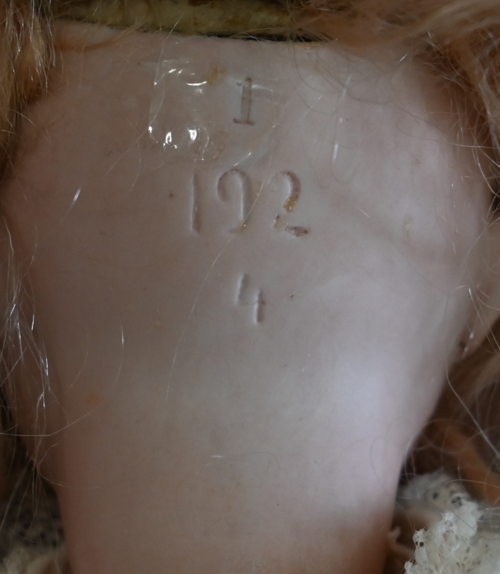 Two German bisque-headed dolls - one stamped 'PM194', the other '1/192/4' (2) - Image 3 of 10