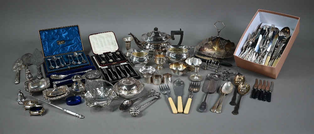 A Welbeck Plate three-piece tea service, to/w a silver-topped toilet jar and a loaded silver vase- - Image 2 of 9