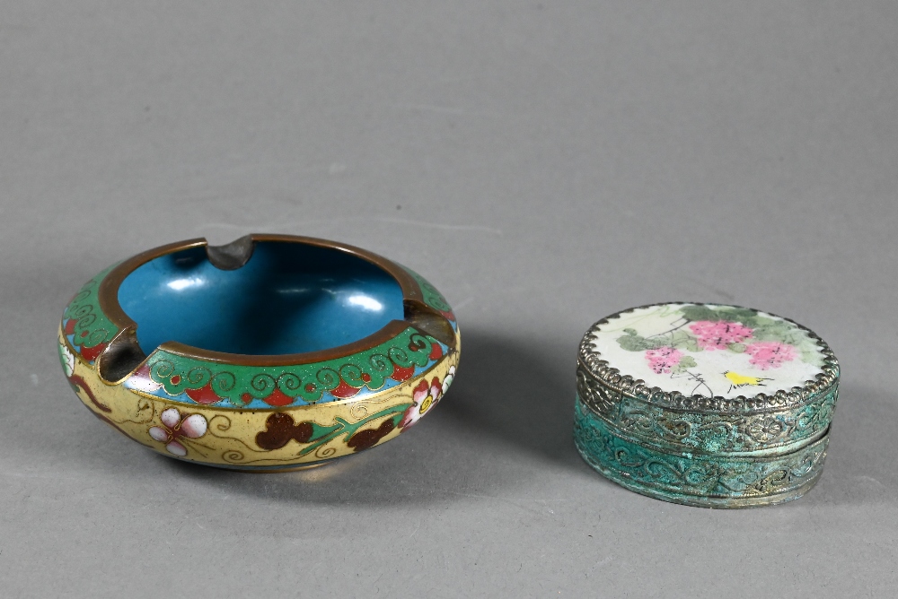 A collection of antique and later Asian china and collectables including a 19th century Chinese - Image 8 of 11