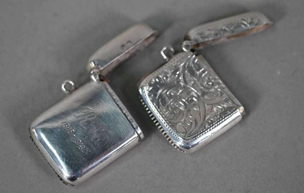 Two silver vesta cases, Birmingham 1905/18, to/w an Art Deco cased pair of sardine servers with - Image 6 of 10