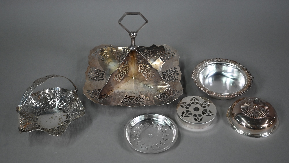 A Welbeck Plate three-piece tea service, to/w a silver-topped toilet jar and a loaded silver vase- - Image 9 of 9