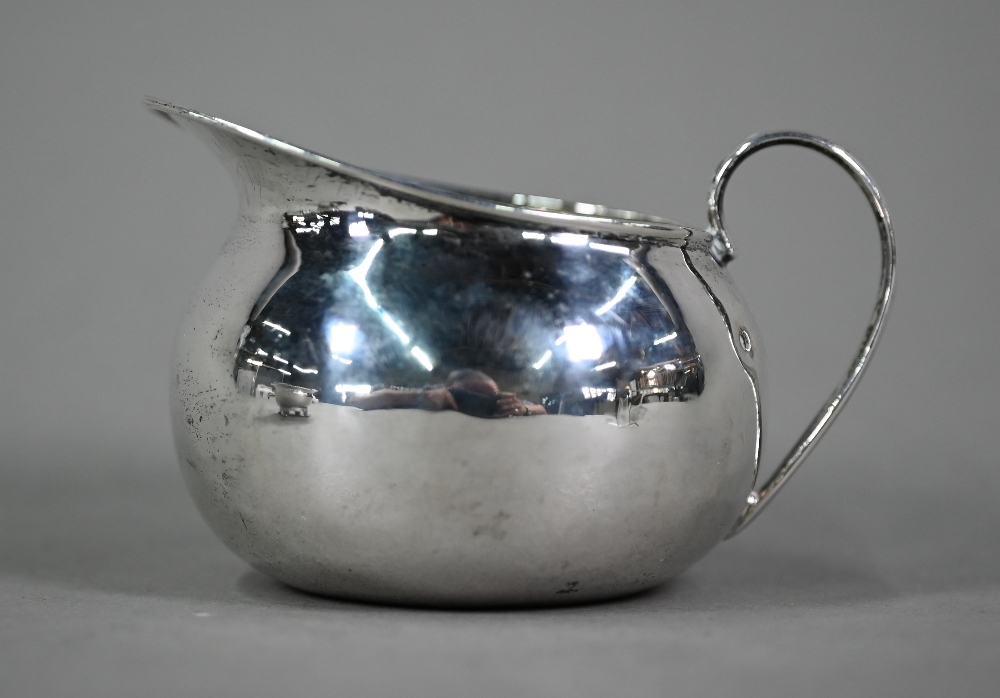 A Regency Irish silver open salt, the egg and dart moulded rim with chased foliate and shell - Image 3 of 6