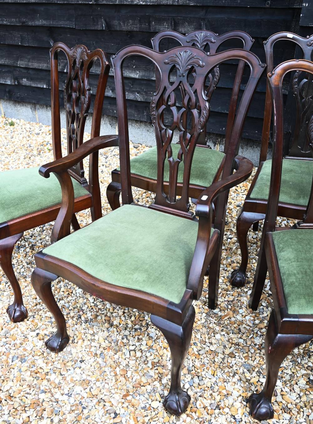 A mahogany wind action extending dining table with single leaf to/w a set of five matching - Image 4 of 4