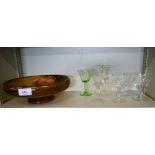 A marbled glass fruit bowl, to/w six various small glasses