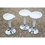 Eight Magis Bombo style tulip adjustable bar stools to/w another similar (9)