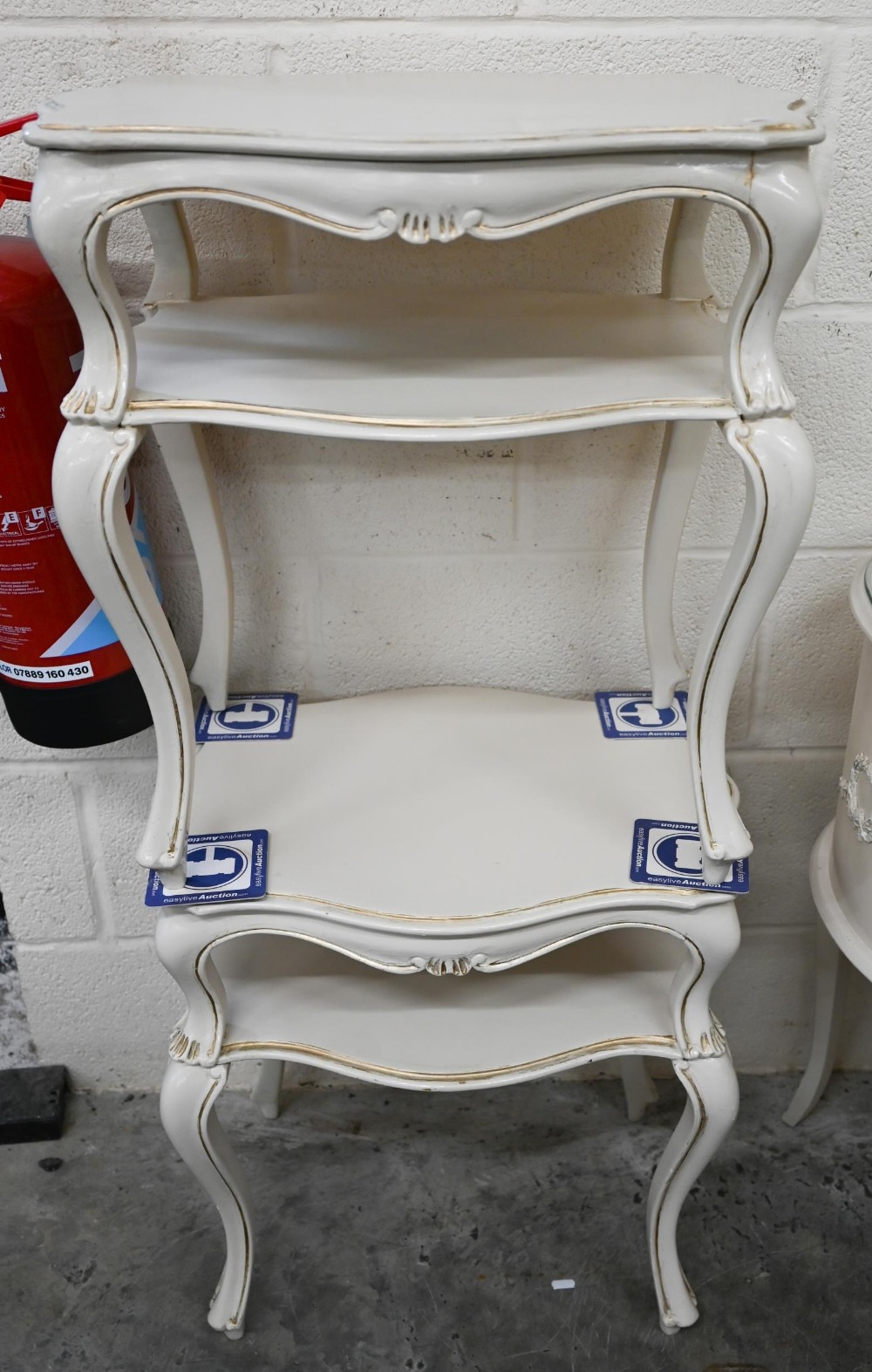 A cream paint finished Italian-style mirror-backed kidney shaped dressing table by Fairyland to/w - Image 2 of 4