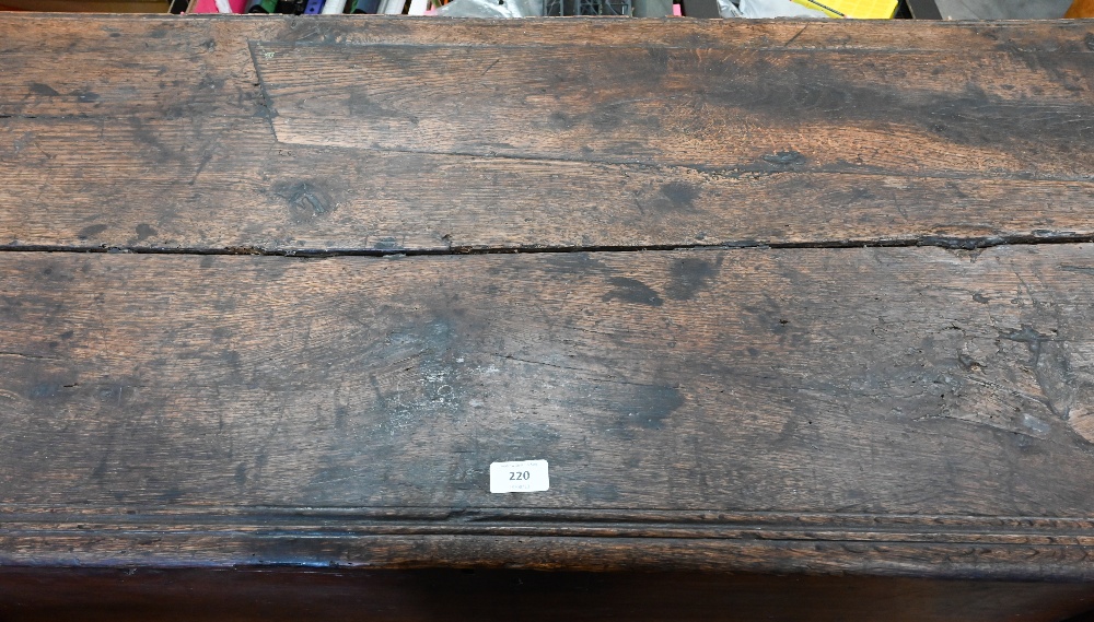 A large antique oak coffer, 126 cm wide x 55 cm deep x 88 cm high - Image 3 of 8