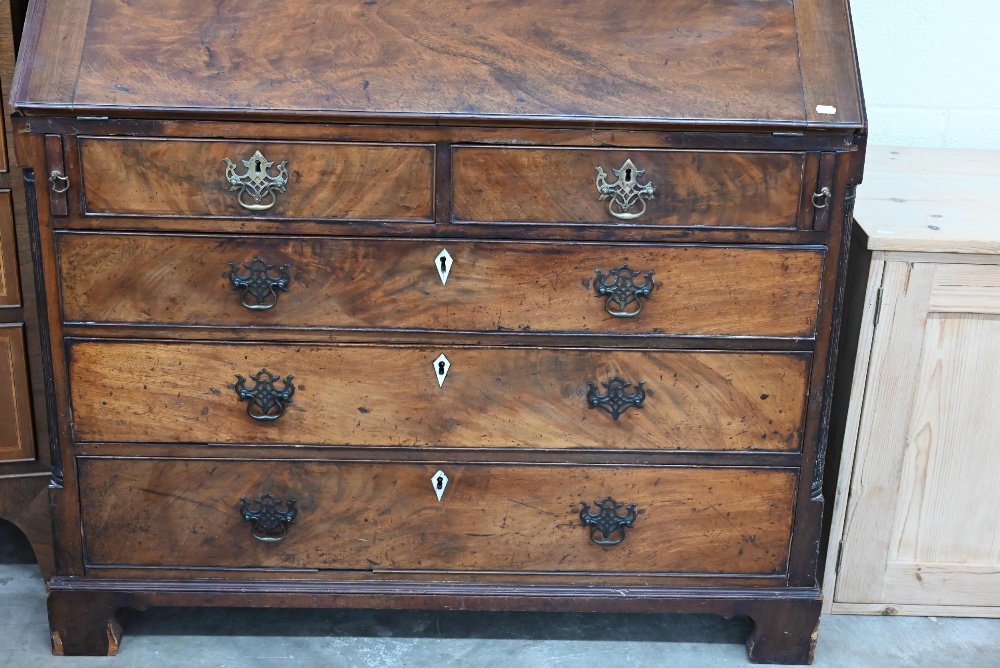 A Georgian mahogany bureau with two short over three long drawers, with associated glazed bookcase - Image 2 of 8