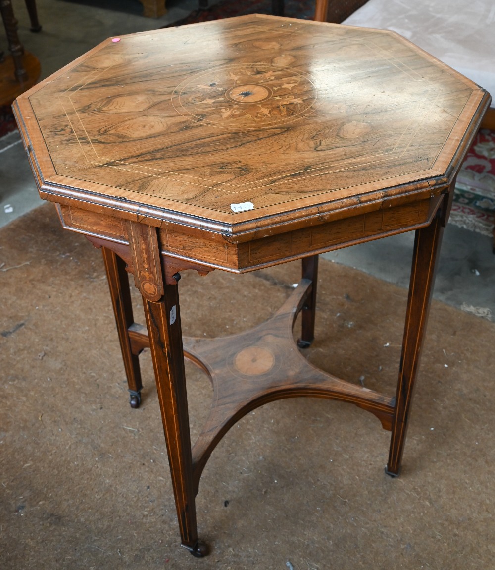 An Edwardian rosewood and marquetry inlaid octagonal occasional table, 60 cm diam x 72 cm high