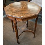 An Edwardian rosewood and marquetry inlaid octagonal occasional table, 60 cm diam x 72 cm high