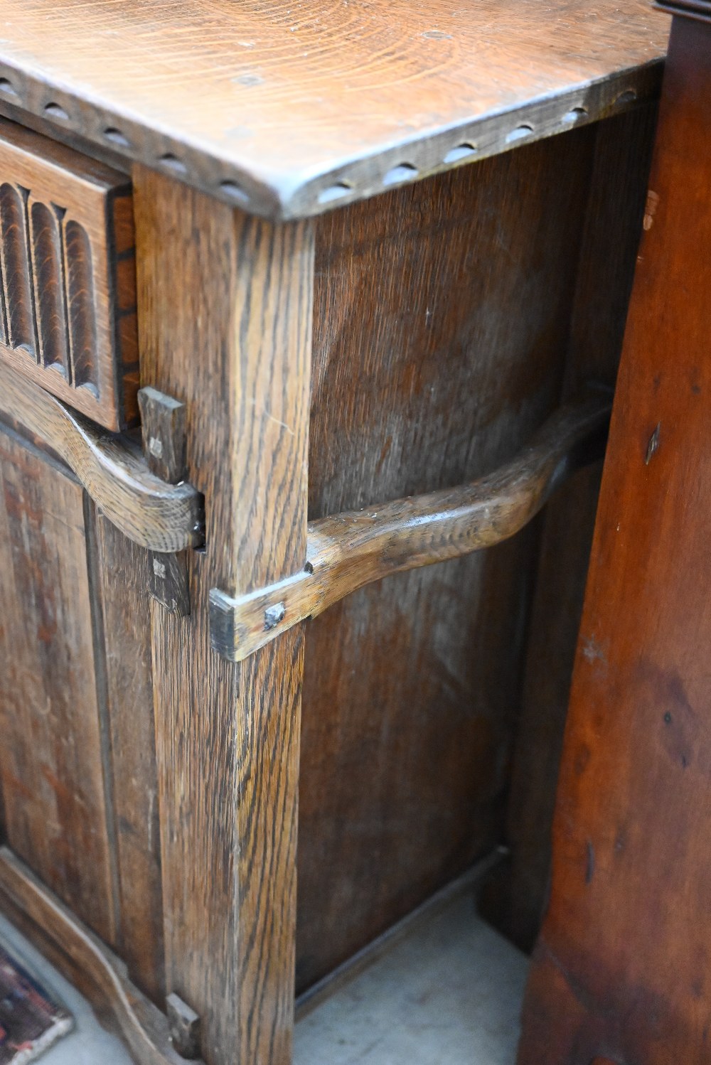 A Continental oak sideboard with three drawers over panelled cupboards, 172 cm wide x 42 cm x 80 - Image 2 of 4