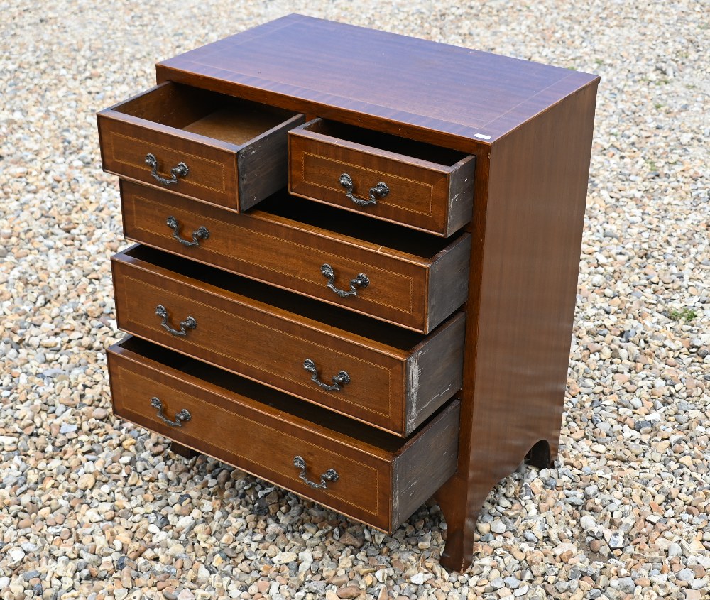 A small mahogany reproduction chest of two short over three long drawers, 60 cm wide x 40 cm deep - Image 2 of 4