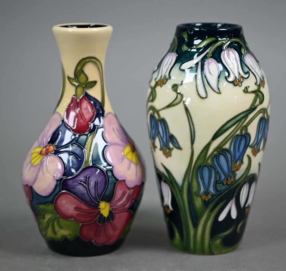 A boxed Moorcroft 'Combermere' vase, 13.5 cm to/w another boxed Moorcroft floral-design vase, 13.5 - Image 3 of 4