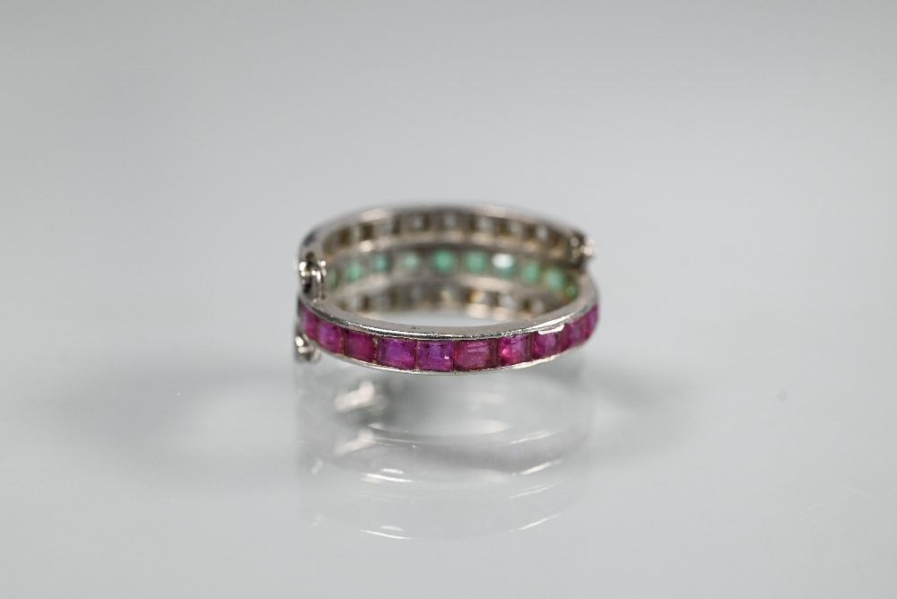 A trio 'Day/Night' ring, white metal set with channel set diamonds, rubies and emeralds, size M - Image 3 of 6