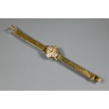 A vintage Omega ladies wristwatch, gilt .800 grade silver bracelet (approx. 28.3 g all-in)