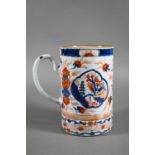 An 18th century Chinese Imari tankard, painted in underglaze blue and iron red enamels with gilt