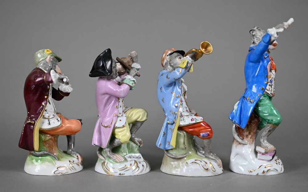 Four Dresden porcelain 'Monkey Band' figures, after Meissen originals, 14-18 cm - Image 3 of 7