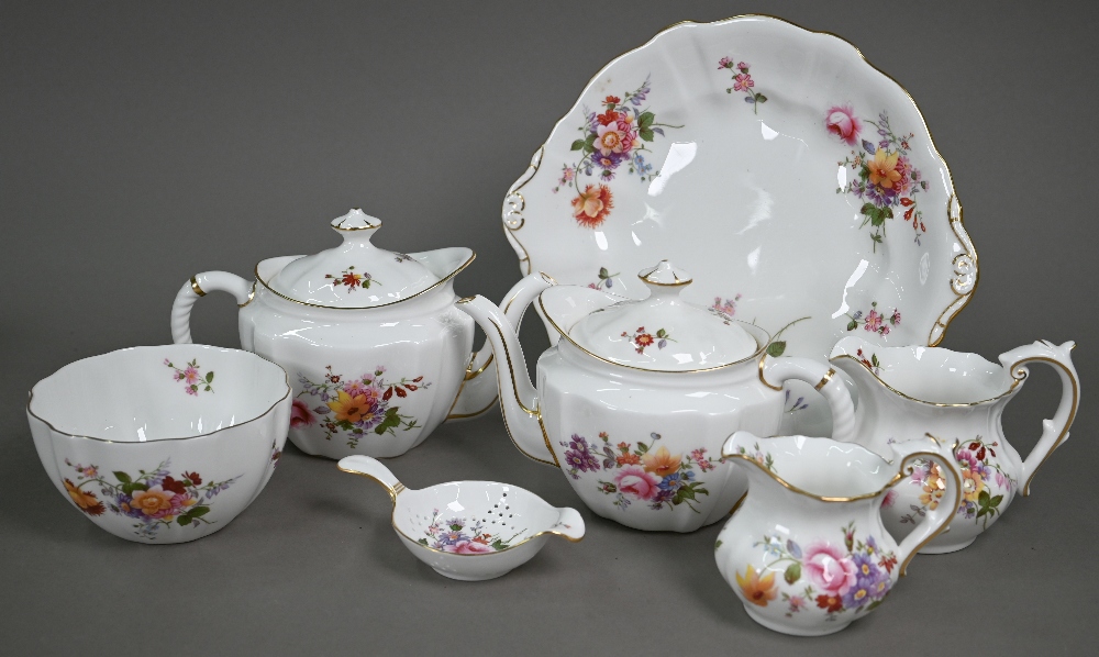 A quantity of Royal Crown Derby 'Derby Posies' tea ware etc (box) - Image 7 of 9