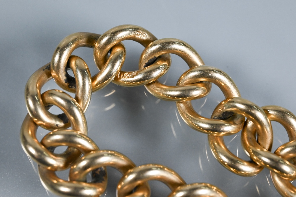A 9ct yellow gold curb bracelet with padlock and safety chain attached, approx 42.7g - Image 3 of 4