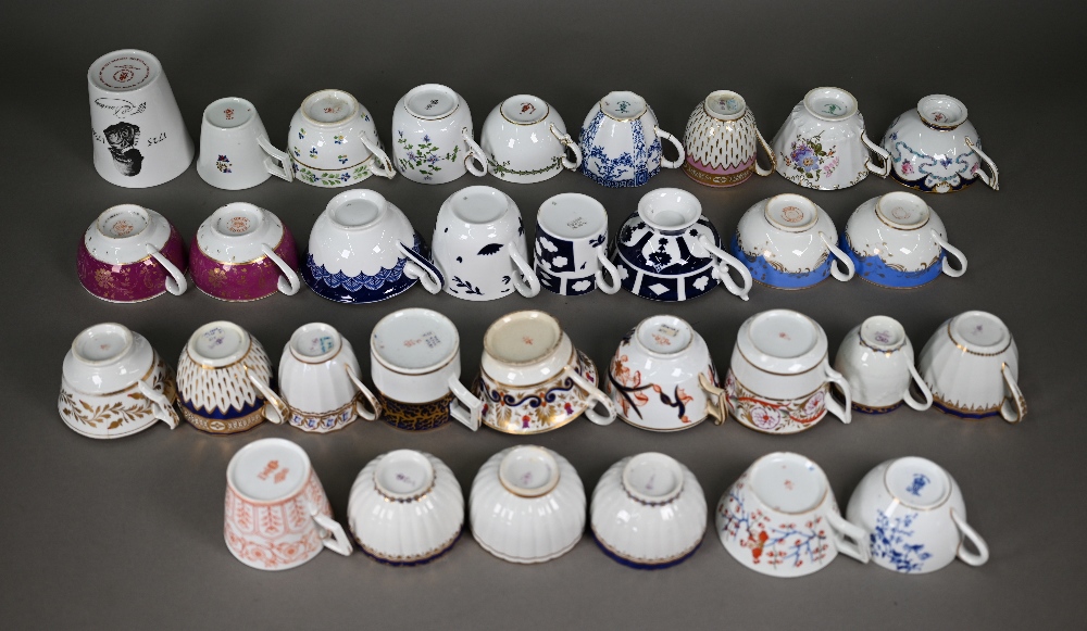 A collection of thirty-two Georgian-Elizabeth II Derby and Crown Derby cups - Image 5 of 8