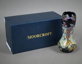 A boxed Moorcroft 'Fit for a Queen' vase, 15.5 cm high