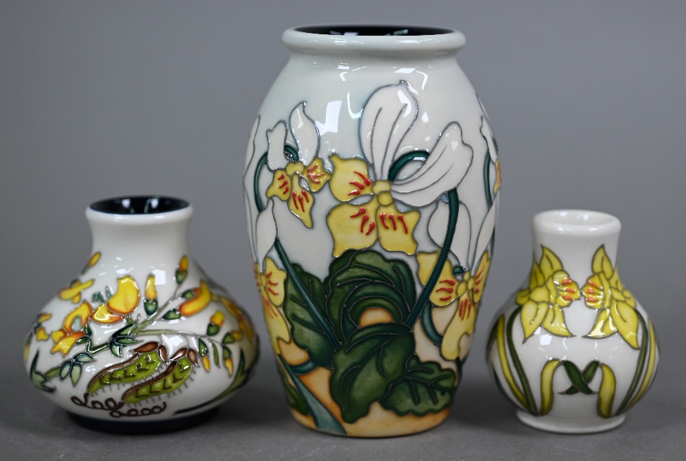 Three boxed small Moorcroft vases with floral designs - 10.5/6/5.5 cm (3) - Image 2 of 5