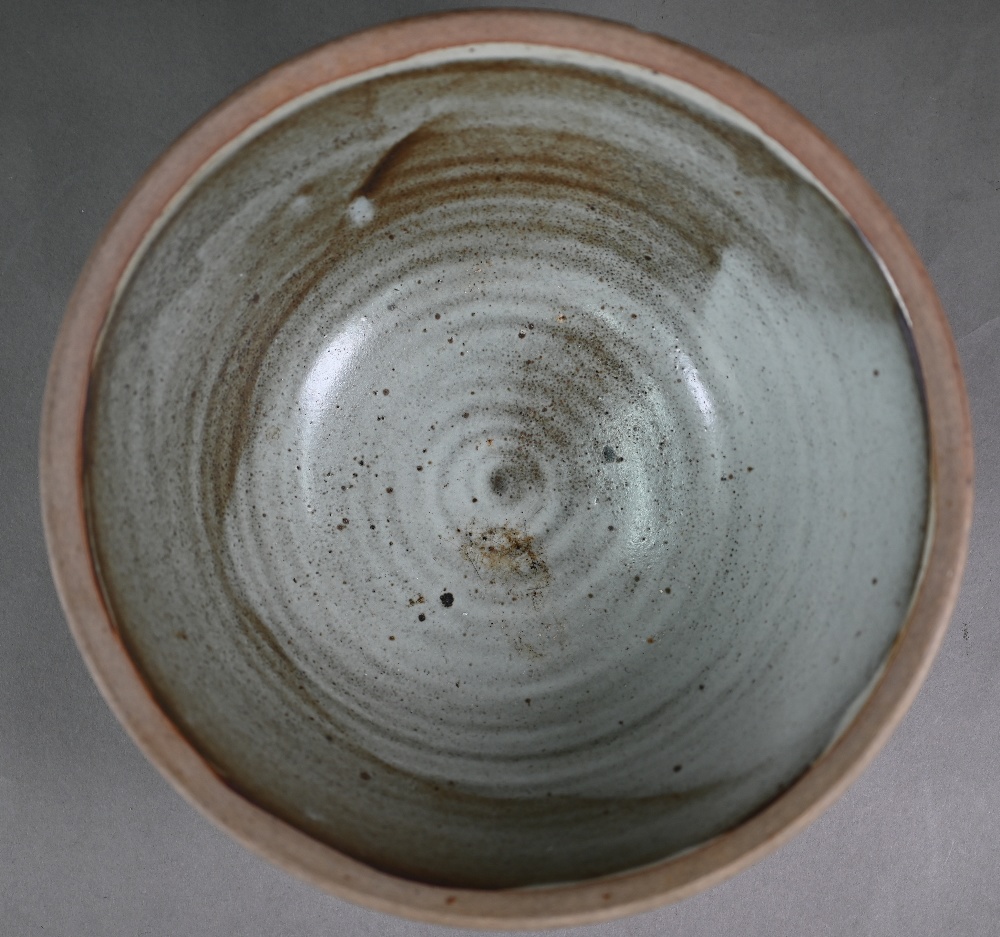 Two Leach pottery, St Ives stoneware bowls with glazed interiors, impressed with studio mark and ' - Image 3 of 6