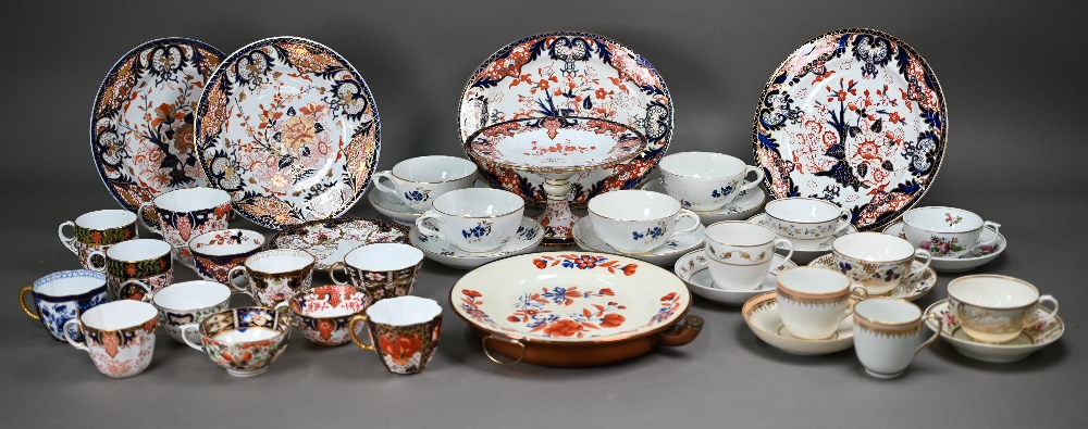 A box of 19th century and later Derby Royal Crown Derby wares, including Imari wares (box) - Image 2 of 8