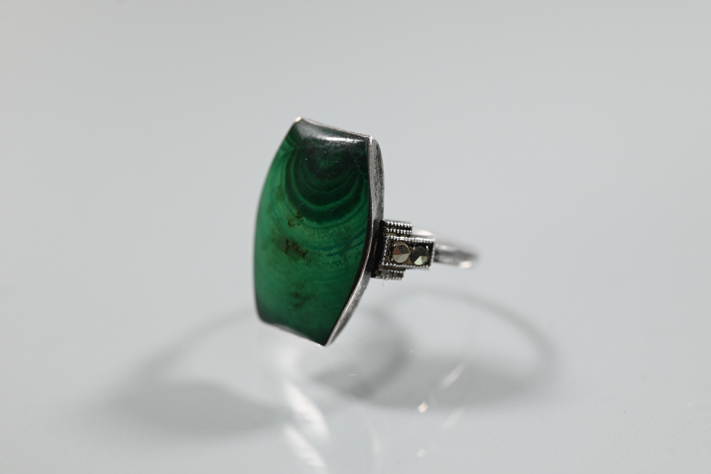 An Art Deco style silver, malachite and cubic zirconia set cocktail ring, size P - Image 3 of 6